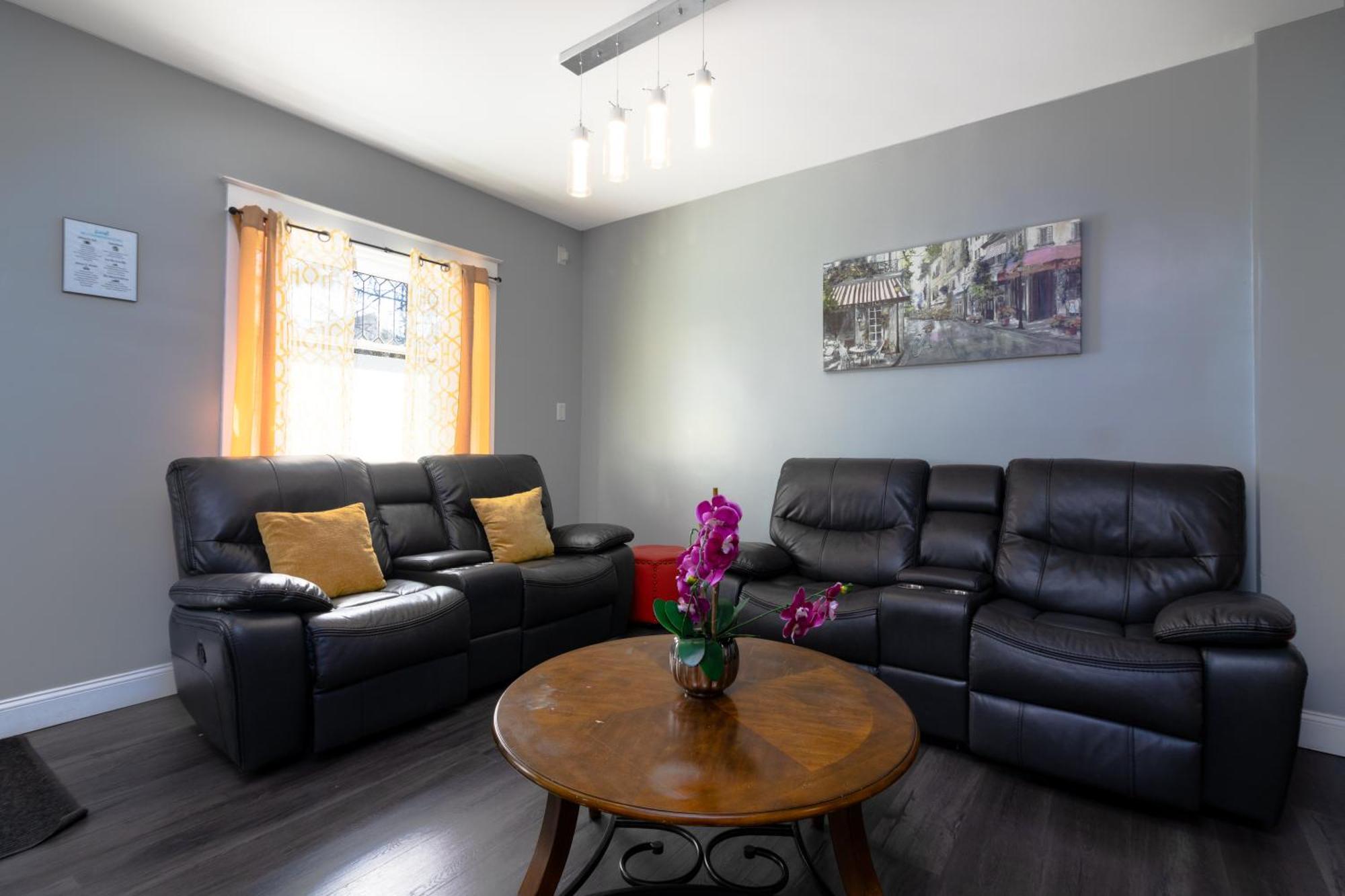 Sprawling 8Br Home Ideal For Large Groups In Niagara Falls Ny 나이아가라폴스 외부 사진